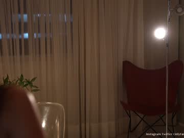 webcam girl tifalock_ live cam image #5208355