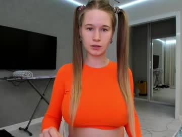 webcam girl yana_squrel_22 live cam image #5052729