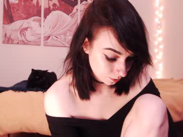 webcam girl eeeveee live cam image #1172926
