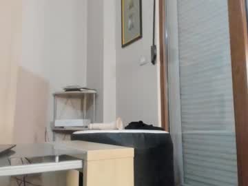 webcam girl hotel77777 live cam image #4912321