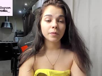 webcam girl hot_chill__ live cam image #3395938