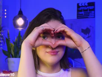 webcam couple emiliacourtney live cam image #6732050
