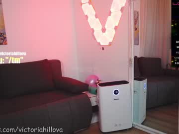 webcam girl victoriahillova live cam image #1078615