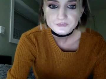 webcam girl evangeline_xx live cam image #61983