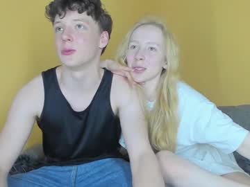 webcam couple emily0303 live cam image #7117415