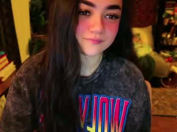 webcam girl annatigarr live cam image #6811267