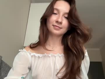 webcam girl saintaly live cam image #7038867
