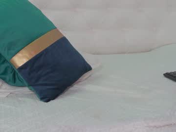 webcam girl hotfallingdevil live cam image #2841881