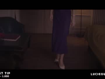 webcam girl lucieoude_ live cam image #3856877
