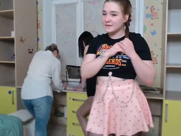 webcam couple renae_tom live cam image #3653030