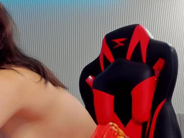 webcam girl angella_kleee live cam image #5202487