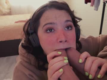 webcam girl chery_lady22 live cam image #4186116