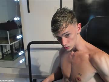 webcam man metatron_muscle live cam image #3213857