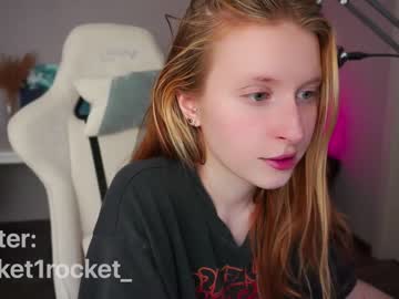 webcam girl pocketrocket_ live cam image #1761948