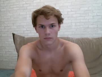 webcam man milkshake_on_body live cam image #134823