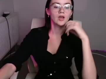 webcam girl ketrin_pirsss live cam image #7025374