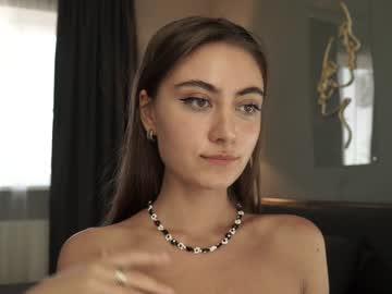 webcam girl tessarosse_ live cam image #5024467