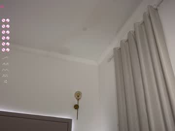 webcam girl french_riv1era live cam image #6639056