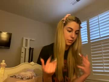 webcam girl playboybarbie666 live cam image #4149100