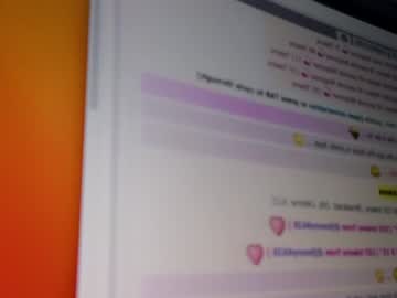 webcam girl strawberryjamx live cam image #5148240