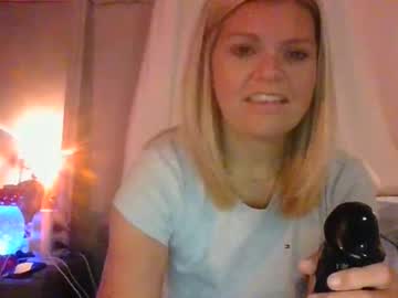 webcam girl bayybaee21 live cam image #7042310