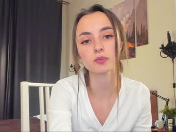 webcam girl mandy_amour live cam image #3832535