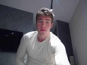 webcam man megamaxxxl live cam image #6617015