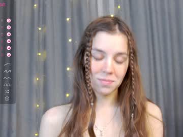 webcam girl monika_youthfull live cam image #5975729