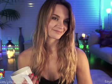 webcam girl phoenix_taylor live cam image #3520538