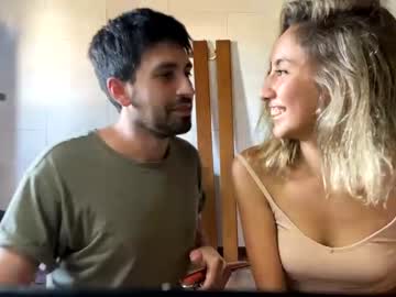 webcam couple latincouple2022 live cam image #1007311