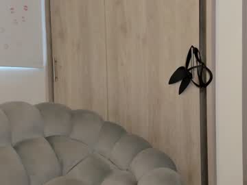 webcam tranny adelineefoxxx live cam image #6737160