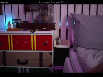 webcam girl hermione_potter_couple live cam image #2291111
