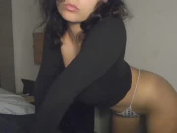 webcam girl lilbeccaxo live cam image #3257131