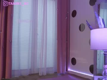 webcam girl taanni_bc live cam image #5122801