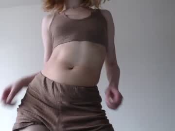 webcam tranny novafrey live cam image #3834329