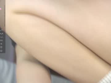 webcam girl queenelia live cam image #6835596