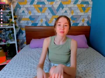 webcam girl robertsmaryann live cam image #1337347