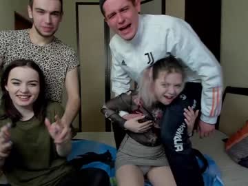 webcam couple family_intrigue live cam image #1132911