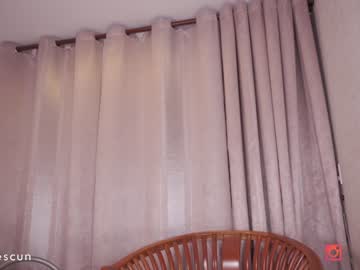 webcam girl _lasuescun live cam image #6378261