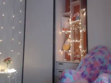 webcam girl hi_teika live cam image #1384531
