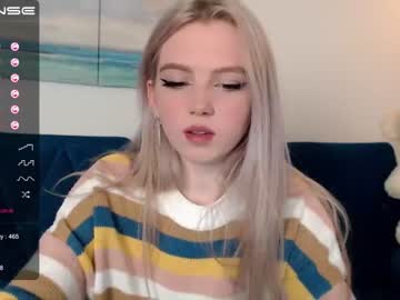 webcam girl small_blondee live cam image #1164833