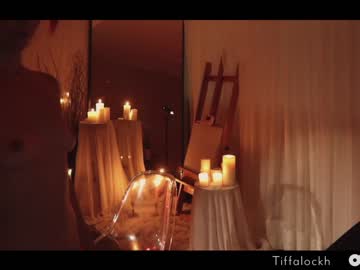 webcam girl tifalock_ live cam image #2915877