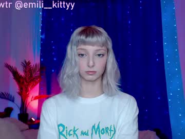 webcam girl lit1le_kitty_ live cam image #329012