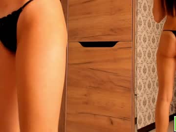 webcam girl amandamedrano live cam image #3066000