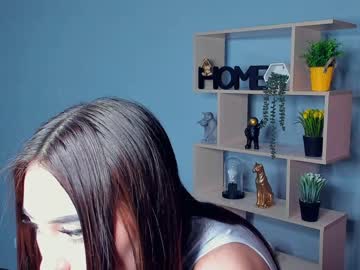 webcam girl flames_and_ice live cam image #5665048