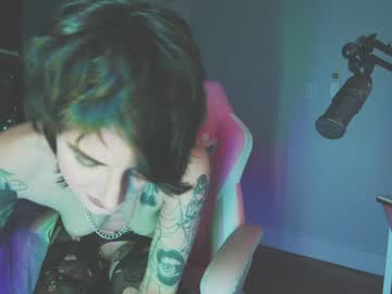 webcam girl aynmarie live cam image #4879146