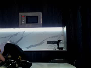 webcam girl angella_kleee live cam image #5511651