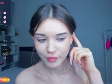 webcam girl minnietammy live cam image #6177899