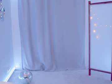 webcam girl silent_chill live cam image #5304294