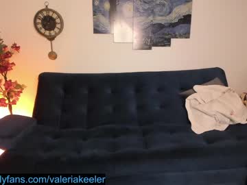 webcam couple valeriakeeler live cam image #2655971